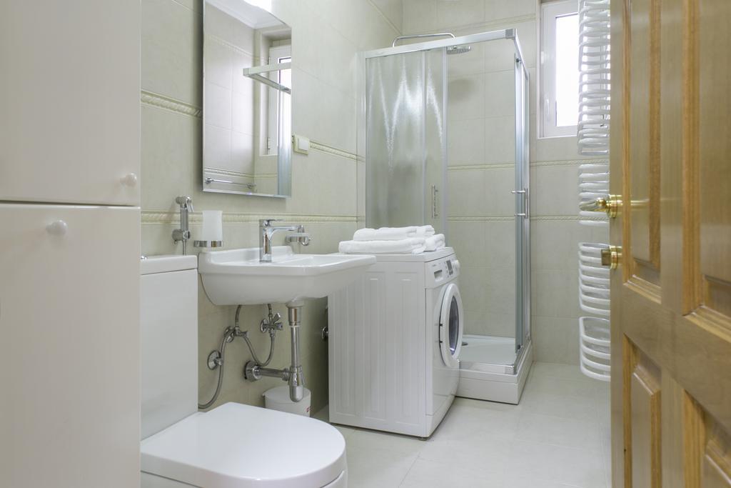 Central Belgrade Apartment 4 ภายนอก รูปภาพ