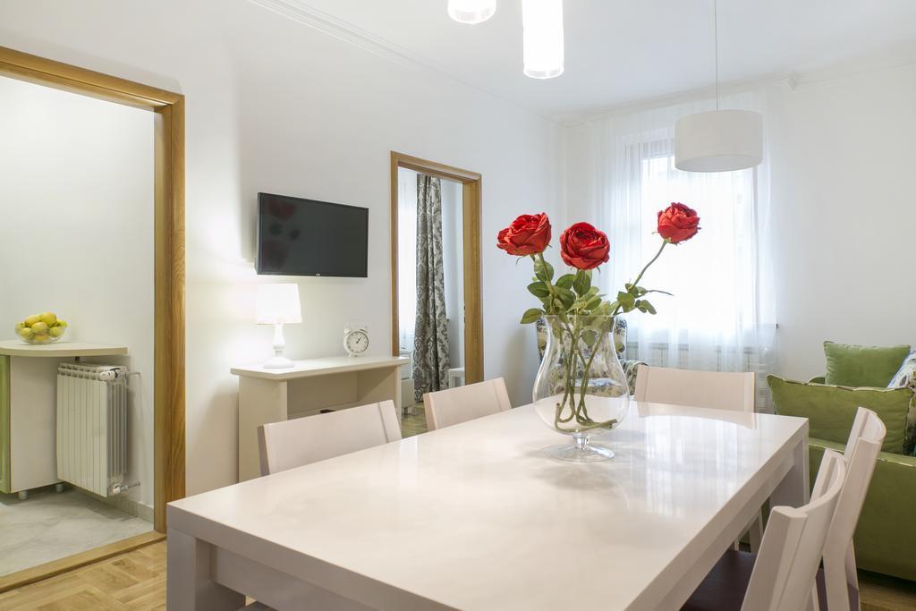 Central Belgrade Apartment 4 ภายนอก รูปภาพ